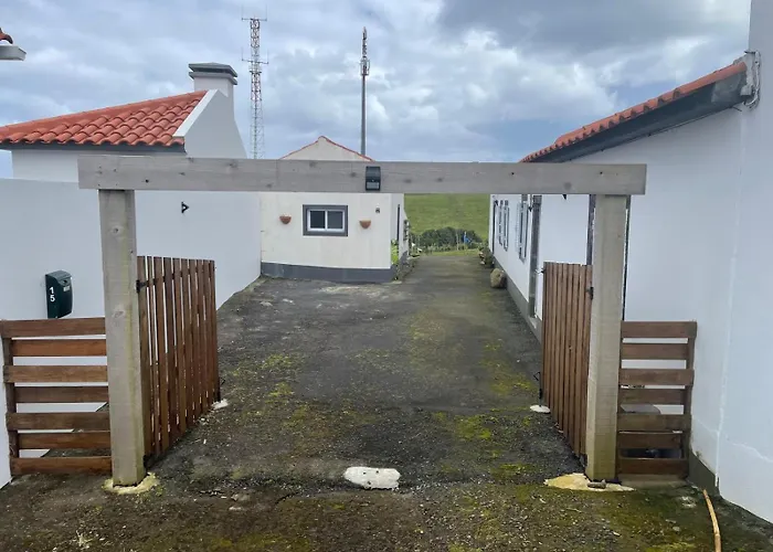 House In The Valley *