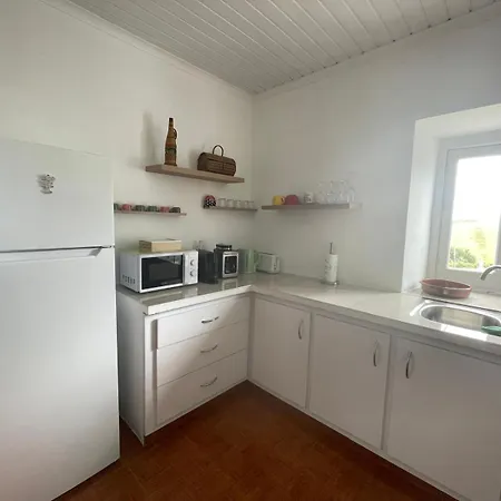 House In The Valley Casa de Férias *