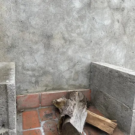 House In The Valley * Algarvia